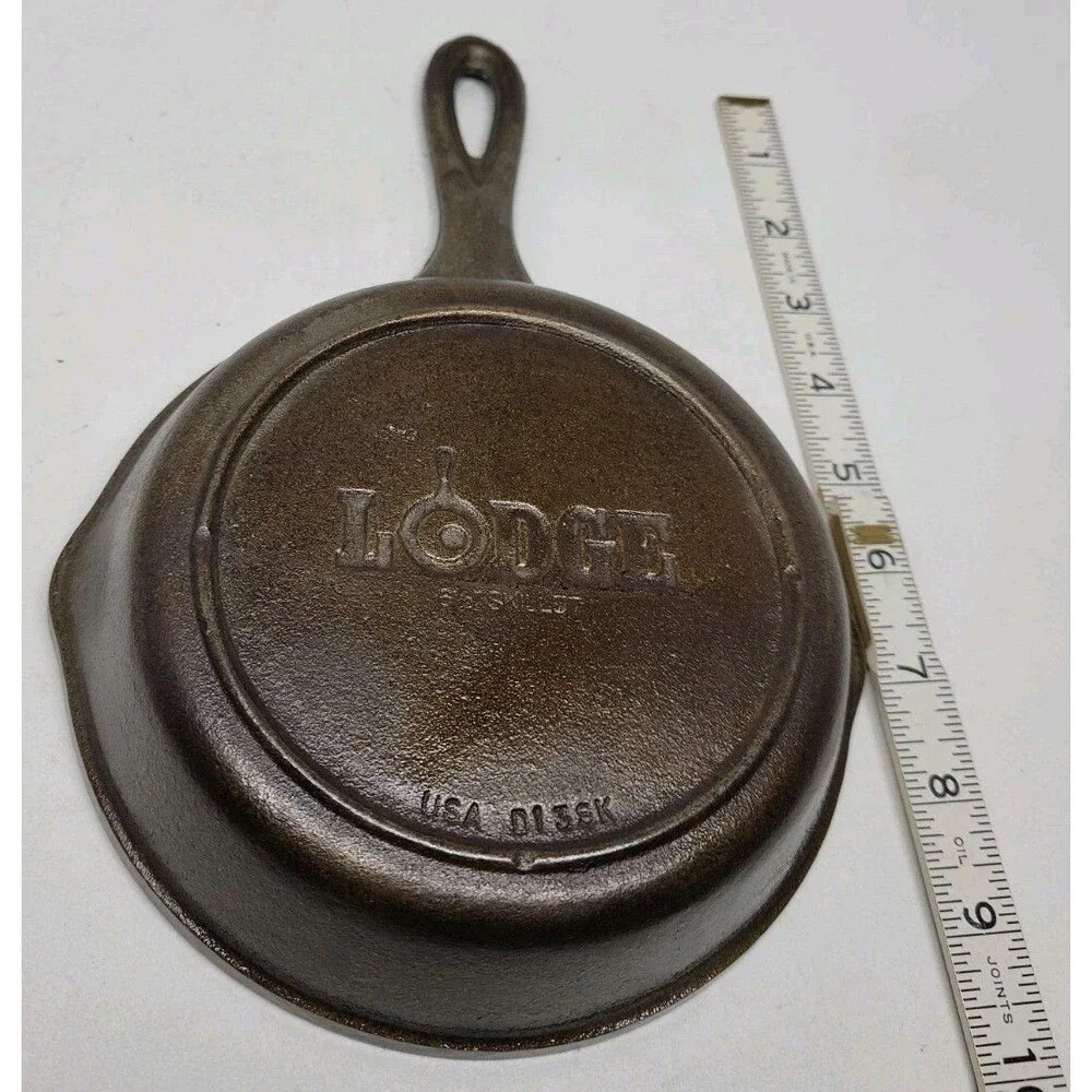 LODGE #3 SK D 6.5” Cast Iron Skillet 3 Notch Made In USA Very Clean